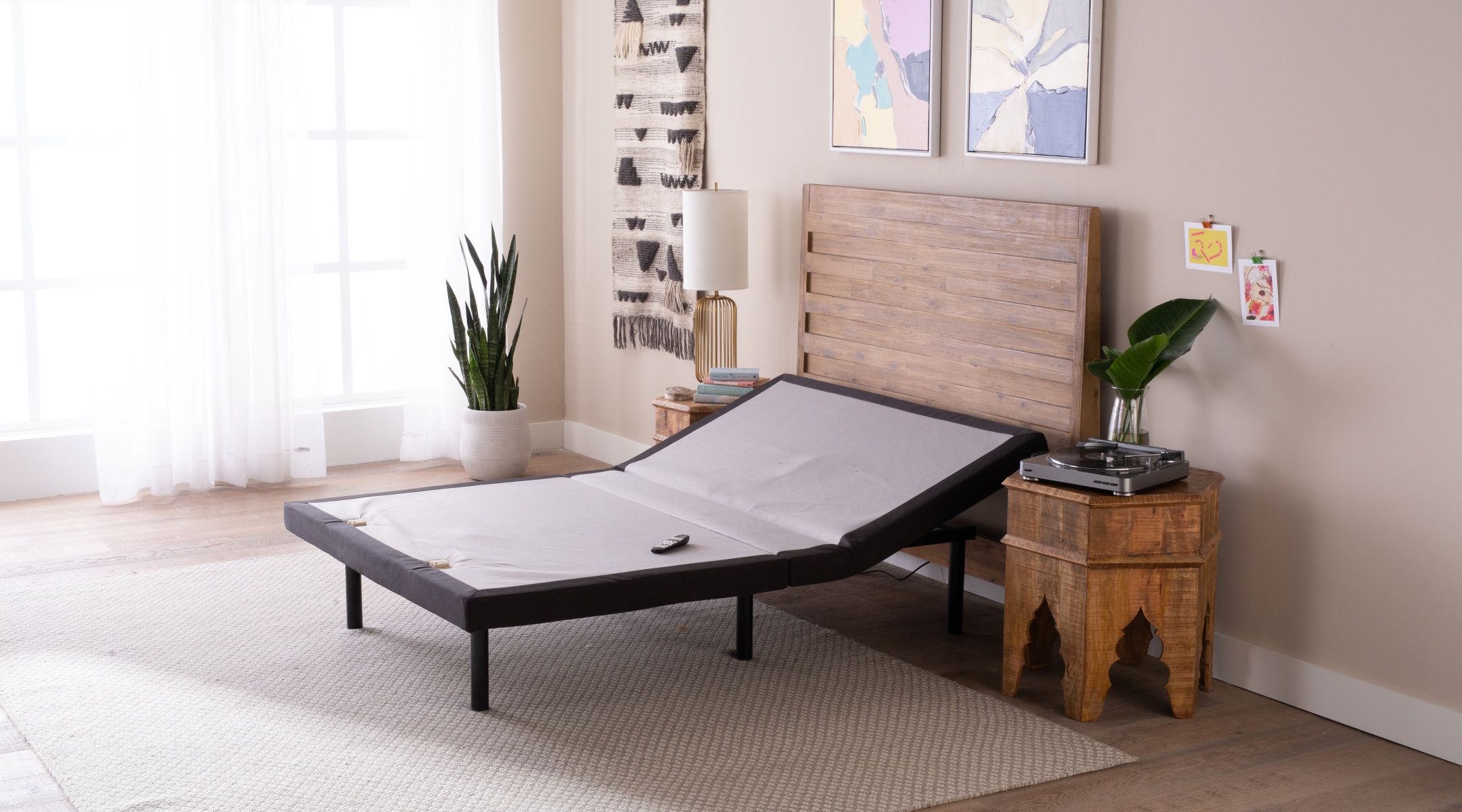 Can You Use A Bed Rail With An Adjustable Base? | GhostBed® Canada